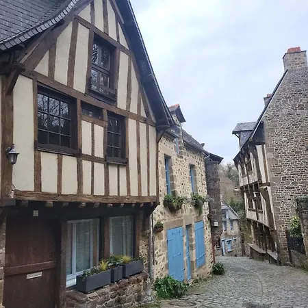 Villa Les Remparts Du Jerzual Dinan Exterior foto